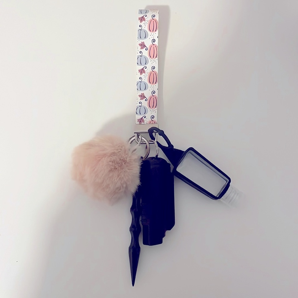 Safety keychain